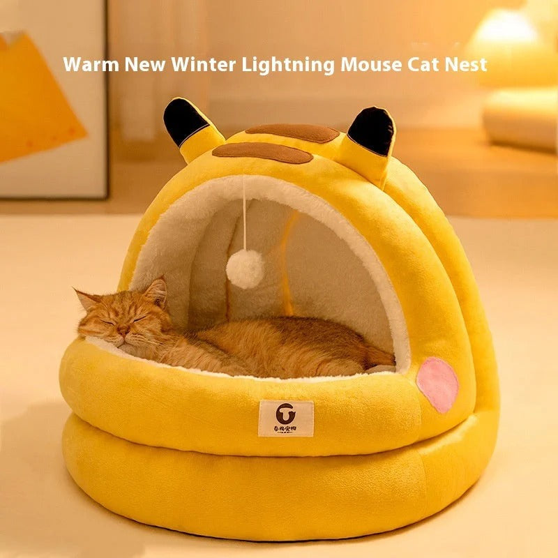 All-Year Cozy Shelter: The Universal Closed Cat Nest for Every Season