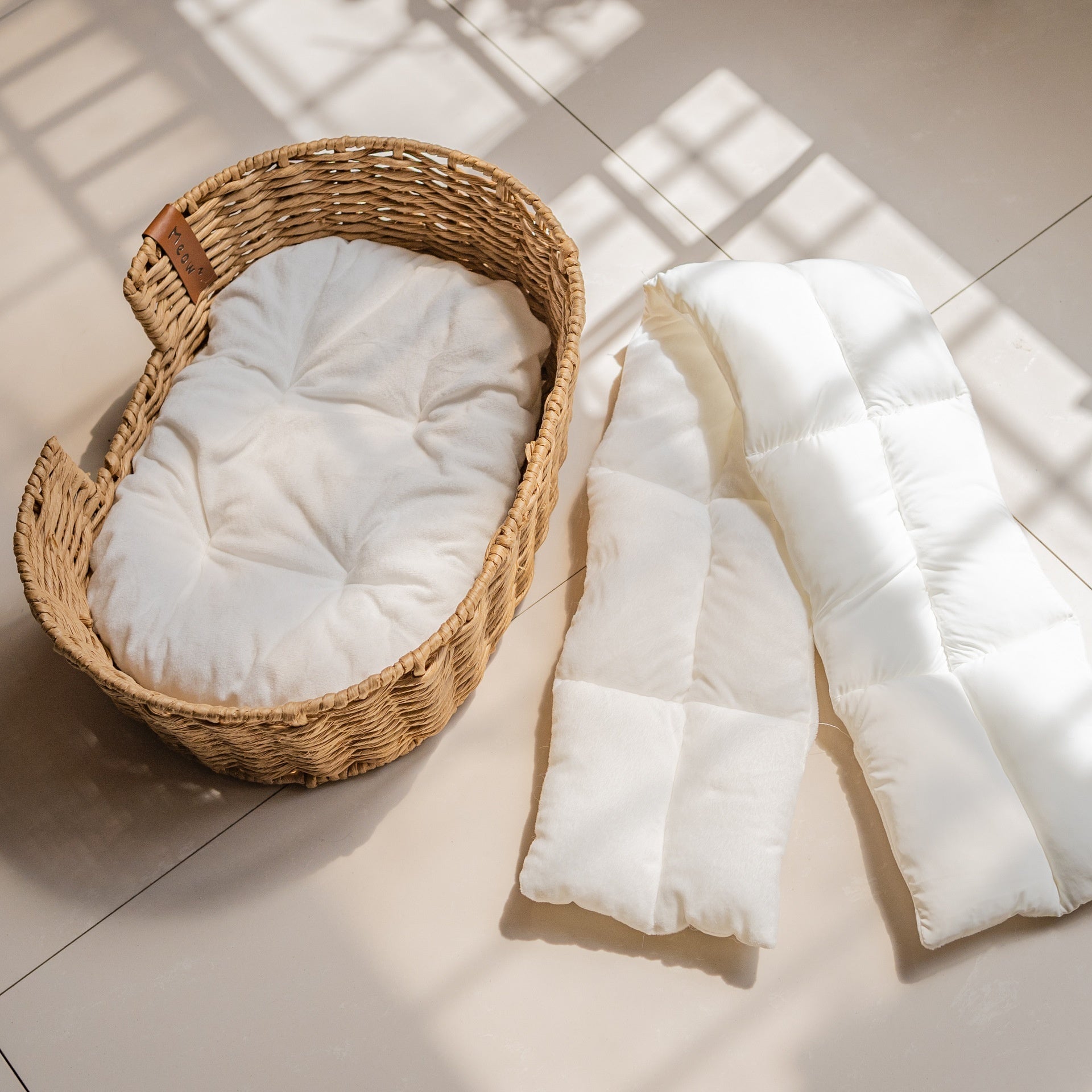 Hand-woven Warm