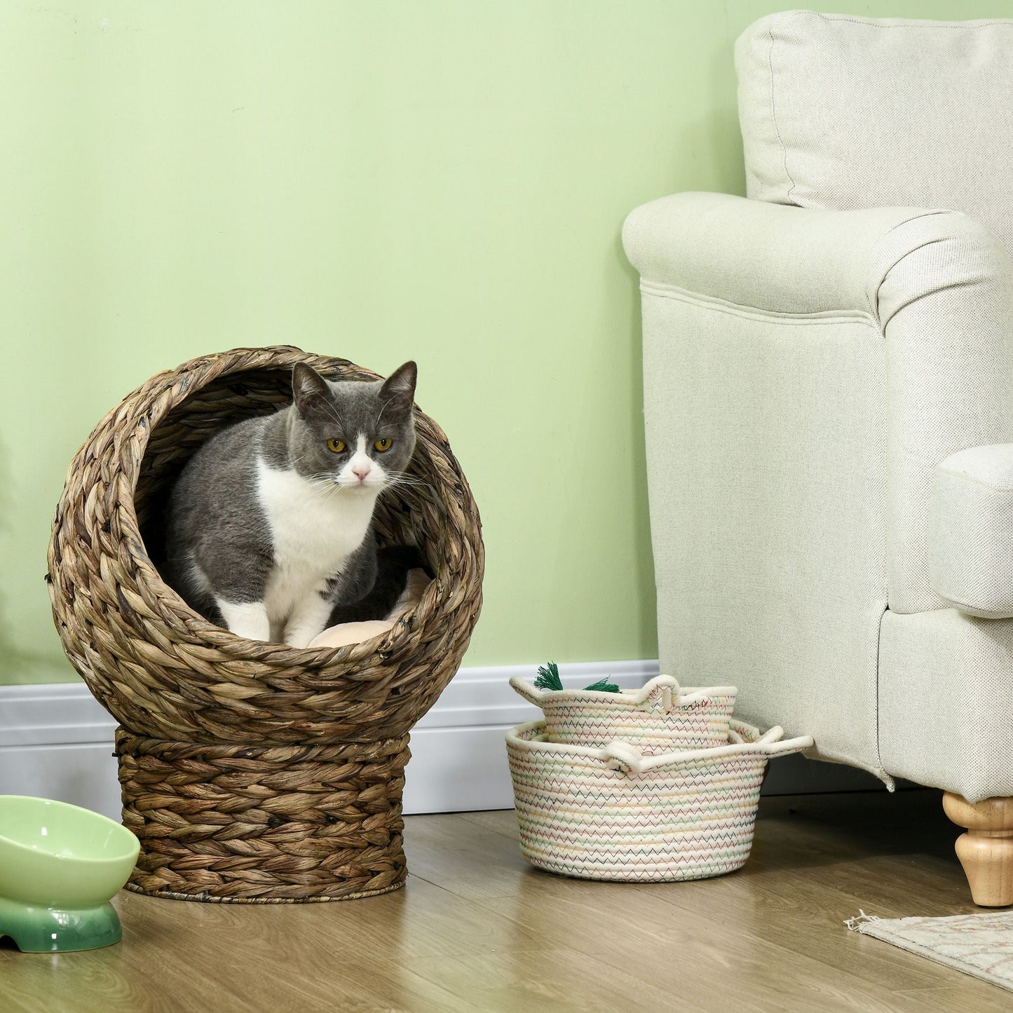 Natural Braided Elevated Cat Bed